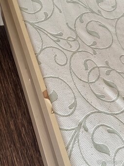 Postel s roštem a matrace s hygienickým potahem - 5