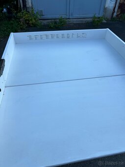 IKEA Sundvik přebalovací stůl - 5