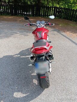 Honda Hornet 900 - 5