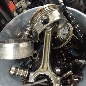 Alfa Romeo 2.2 JTs - 5
