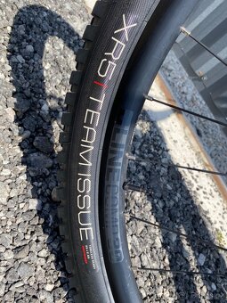 Trek Slash 9.7 Cobra Blood to Magenta Fade, Carbon - 5
