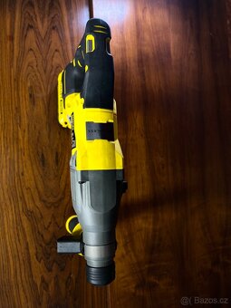 Příklepová vrtačka Stanley SFMCH900 - 5