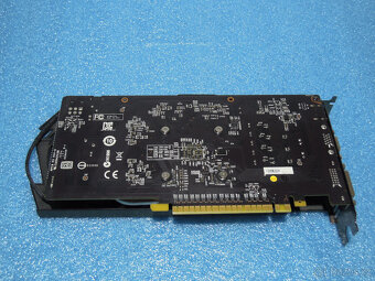 MSI GeForce N750Ti TF 2GD5/OC Gaming perfektní stav - 5