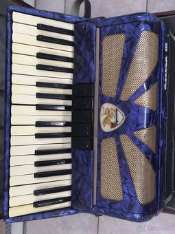 Akordeon Lignatone Accord III - 5