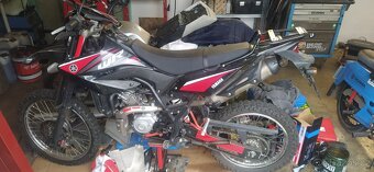 Yamaha WR 125 - 5