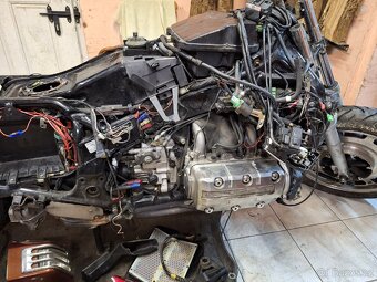 Honda Goldwing 1500 GL 1500 díly - 5