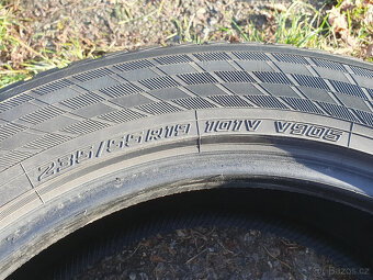 zimní pneumatiky 235/55 R19 - 5