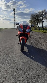 Aprilia RSV 1000 R - 5