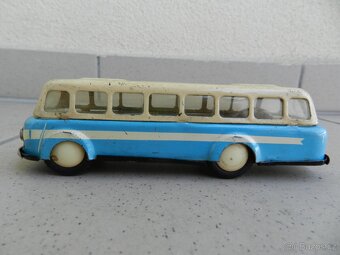 AUTOBUS ŠKODA RTO 706 - OMNIA r. 1968 - 5