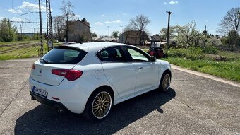 Alfa Romeo Giulietta 2.0 JTDm, edícia TROFEO - 5