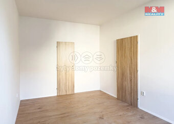 Prodej bytu 2+kk, 45 m², Praha, ul. Na Dvorcích - 5