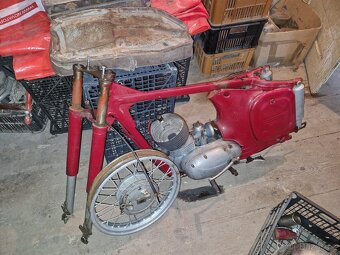 Různé díly Jawa 175/250 - 5