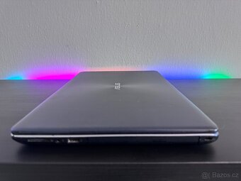 Asus R542U / i5-8250U / 16GB / 256GB SSD / FHD / Win11 Pro - 5