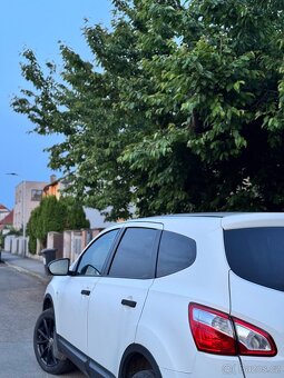 Quashqai +2 2011 - 5
