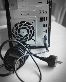 Malý PC HP 460-a020nc čtyřjádro Wifi - 5