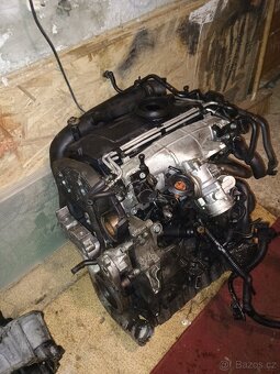 Motor Octavia 2 2.0 TDI 103kw - 5
