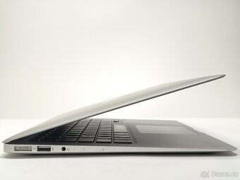 ZÁRUKA/MacbookAir13.3"/I5 1.8HZ/8GB RAM/128GBSSD/CZ - 5