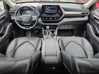 TOYOTA HIGHLANDER 4x4 2.5 182kW PRESTIGE 2022 / 7-míst - DPH - 5