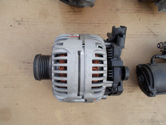 Náhradní díly Peugeot 407 2.0HDI RHR - č. 3 - 5