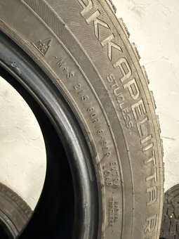 prodám zimní 215/60/16 Nokian - 5