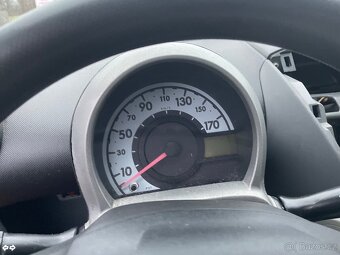 Toyota AYGO 1KR-FE - 5