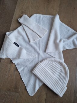 Kašmírový set čepice, šály a rukavic - 5