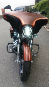 Harley Davidson FLHX - 5