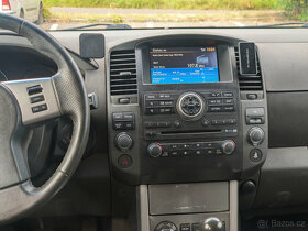 Nissan Pathfinder 2.5DCI 140kW 4x4 7míst - 5