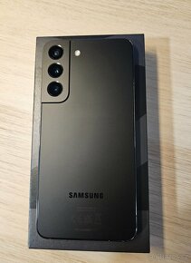 SAMSUNG S22 5G 128GB černá barva - 5
