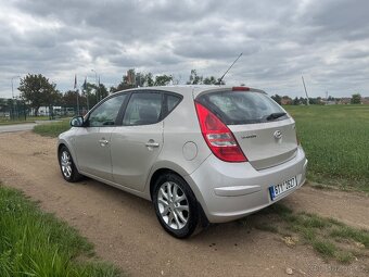 Hyundai i30 1.6 CRDi - 5