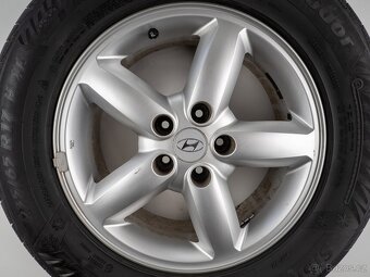 Hyundai SantaFe - Originání 17" alu kola - Zimní pneu - 5