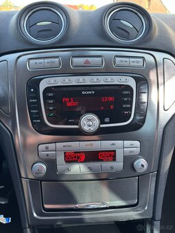 Ford MONDEO MK4 kombi 2.0i 107 kW - 5