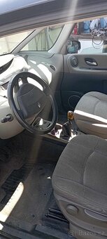 prodám Renault Espace IV 2,2 cdi r.v. 2005 na náhradní díly - 5