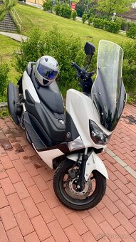 Yamaha N-MAX 125, r.v. 2019, jen 1624 km – TOP stav - 5