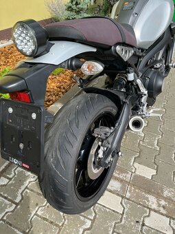 Yamaha XSR 900 - 5