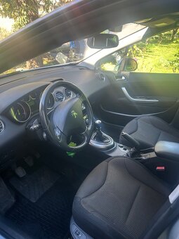Peugeot 308 SW - 5