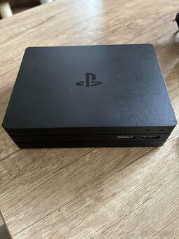 PlayStation 4 500Gb + PlayStation VR v2 - 5