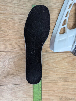 Brusle Bauer vel. 37,5, model Vapor X300 Jr - 5