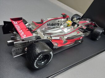 F1 MCLAREN MERCEDES MP4/23 HAMILTON MINICHAMPS 1:18 - 5