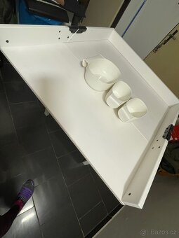 Přebalovací pult - 5