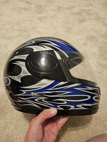 Helma na motorku - 5