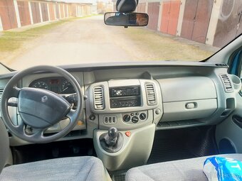 Renault trafic - 5
