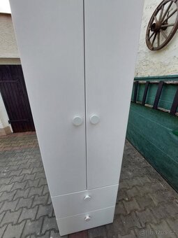 Dětská Postel ,skříň, Polička, koberec - 5