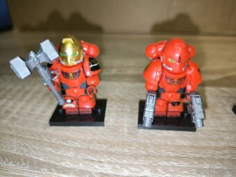 Warhammer 40K Space Marines minifigurky - 5