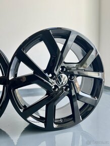 Originální alu kola Brescia, VW Golf 7 GTI, 5x112 r19 - 5