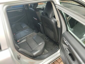 Volvo V70 D5 - 5