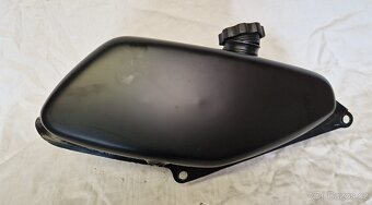 Prodám originální nádrž BABETTA 210 SPORT - 5