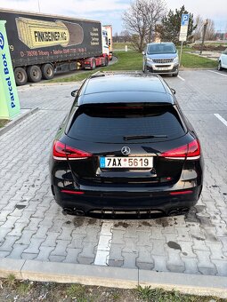 Mercedes-Benz A 220 AMG Line - 5