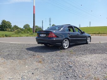 Mercedes-Benz C55 AMG 367PS - 5