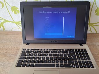 Notebook Asus VivoBook 15 X540BA-DM104T - 5